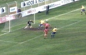 1:0
Schlüsselwörter: Zwickau