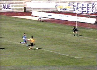 06-aue3.jpg