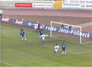  Kopfball A. Jovic ...
Schlüsselwörter: Jovic
