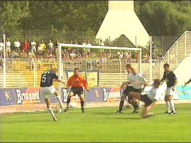 Treitl trifft zum 1:0.
Schlüsselwörter: Treitl