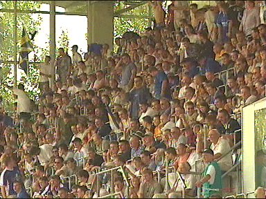  Bekannte aus dem FCC Forum ;-)
Schlüsselwörter: Tribüne