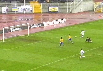  ... 1:0 nach 7 Sekunden.
Schlüsselwörter: Jovic Sekunden
