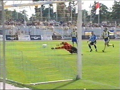  ... Nowotny zum 1:0.
Schlüsselwörter: Nowotny