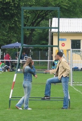  Maul schaut sich einige Tricks ab.
