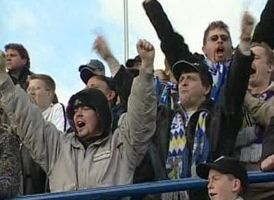  Etwa 200 FCC-Fans waren in Grimma.
Schlüsselwörter: Fans