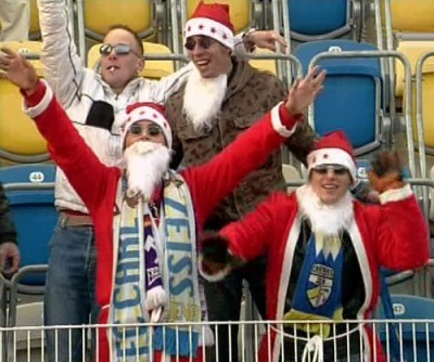 Weihnachtsstimmung im EAS.
Nun ist Daumendrücken für eine stabile Rückrunde angesagt!
Schlüsselwörter: Weihnachten