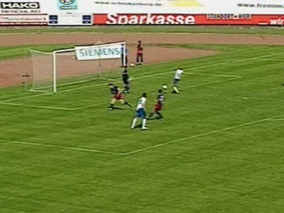 ... aber Zimmermann ist zur Stelle und macht das 3:1 für den FCC!
Schlüsselwörter: Hähnge Zimmermann