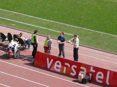 Auch Stadionsprecher Uli Klemm war im Verlauf der Woche scheinbar mal kur bei H&M.
