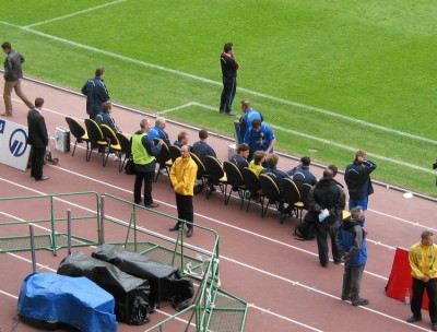 Doch der Spielstand aus Kiel war bekannt und so konnten sich Ziegner und Hähnge früher auf die Aufstiegsfeier vorbereiten.
