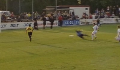 ... und vollendet zum 4:1.
