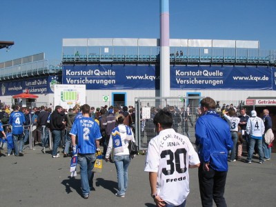 Hinein ins Playmobil-Stadion
