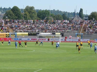 Und nach vorn sorgte vor allem Tobias Werner für Unruhe und bereitete das 1:0 durch Kühne mit feiner Flanke vor.
