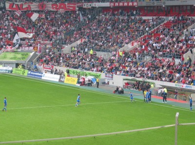 Dass Holzner und Schröter ins Spiel kommen, haben die meisten verstanden, warum aber Schembri dafür weichen musste, blieb unklar ... genauso wie die Chance aussehen soll, in der verbleibenden beiden Spielen noch einen Sieg einzufahren
