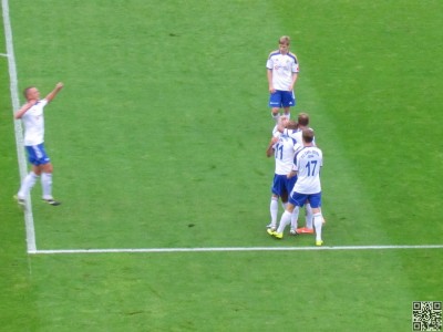 Und dann gibt es auch schon das 2:0 zu feiern
