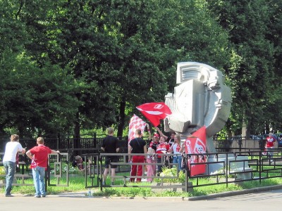 Zuversichtliche Moskauer Fans.
